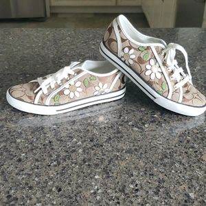 Coach sneakers sz 7